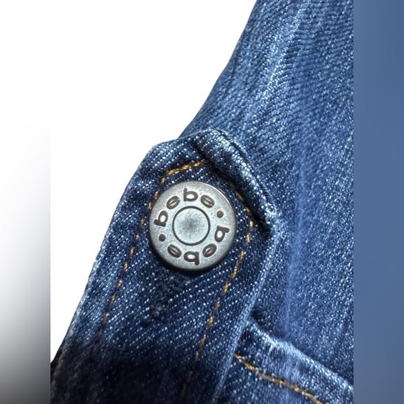 Bebe Vintage Denim Bermuda Shorts Size 26 Decorative Buttons Sailor Pant Y2K - Picture 12 of 12